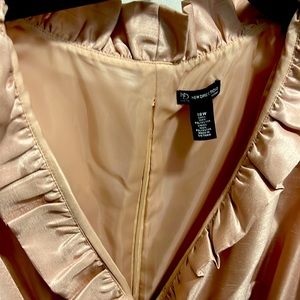 Cute light pink dress from new directions